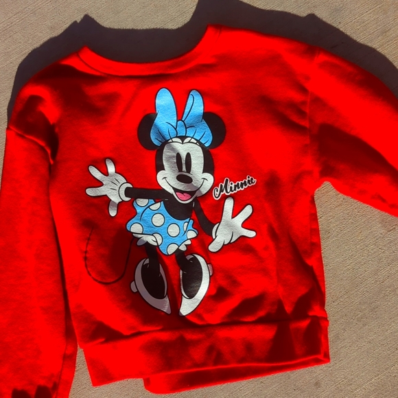 Red Disney Minnie Mouse sweater - Picture 1 of 1